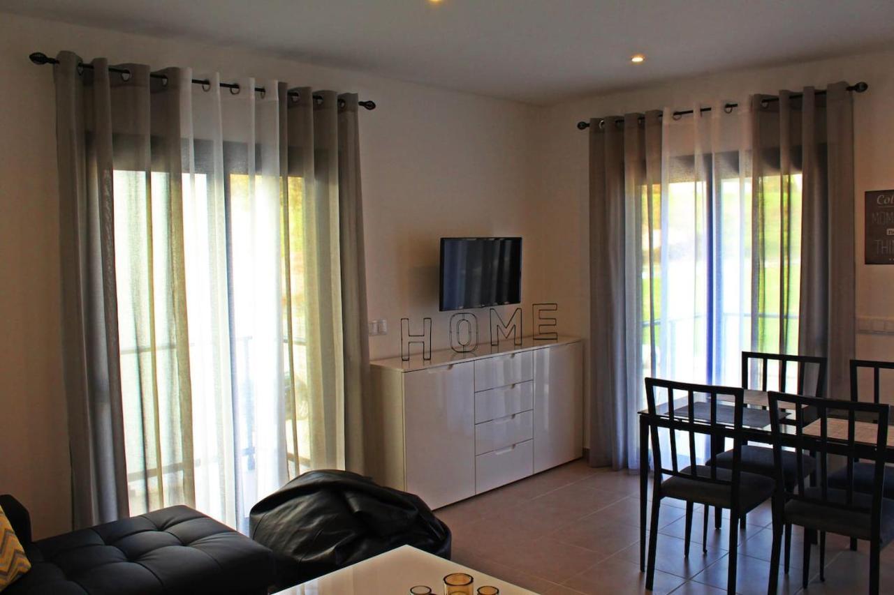 What A Life! Apartment Назаре Екстериор снимка