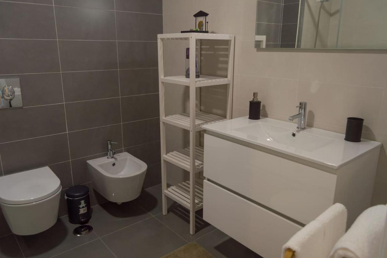 What A Life! Apartment Назаре Екстериор снимка